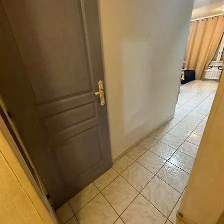 A La Semaine Ou Au Jour / Location Studio Meuble 30M² La Ciotat Extérieur photo